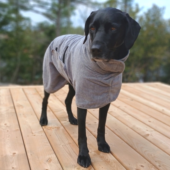 NEW (XL) Dog Drying & Warm Robe - Picture 2 of 5